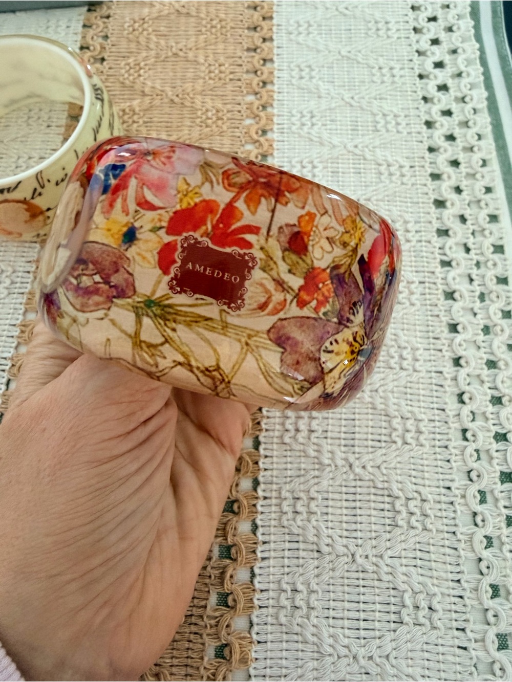 Amedeo Floral Cameo Hard Case Clutch - Multicolor - Picture 2 of 3